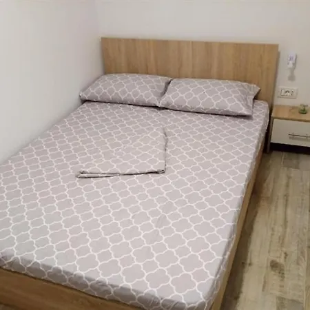 アパート Apartament La Mare Amza ナボダリ